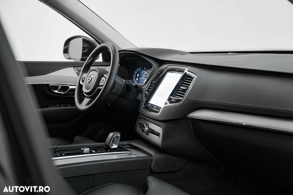 Volvo XC 90 B5 D AWD Plus Bright - 18