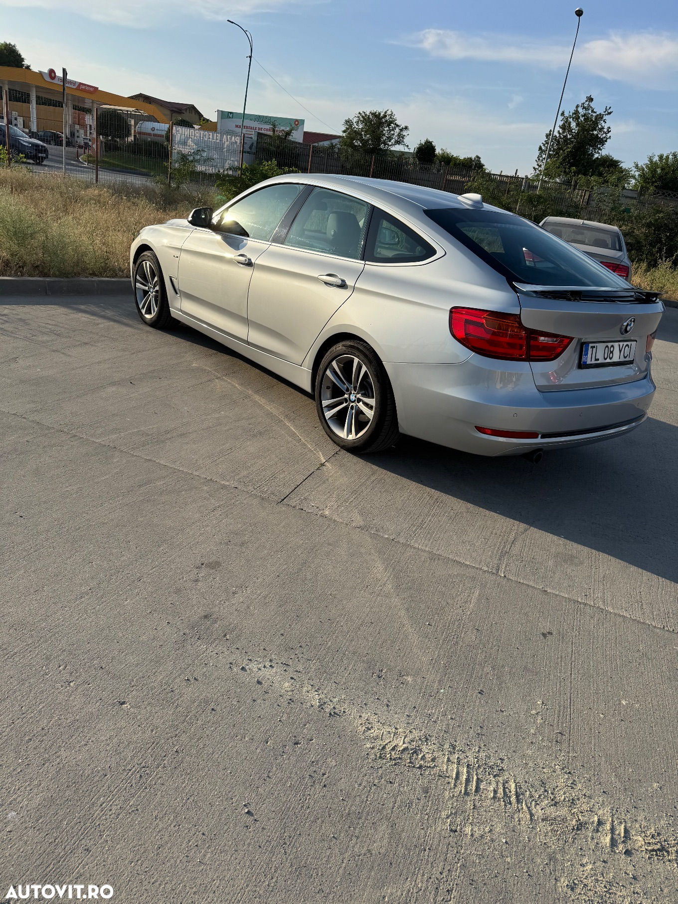 BMW Seria 3 320d xDrive GT Aut. Sport Line - 7