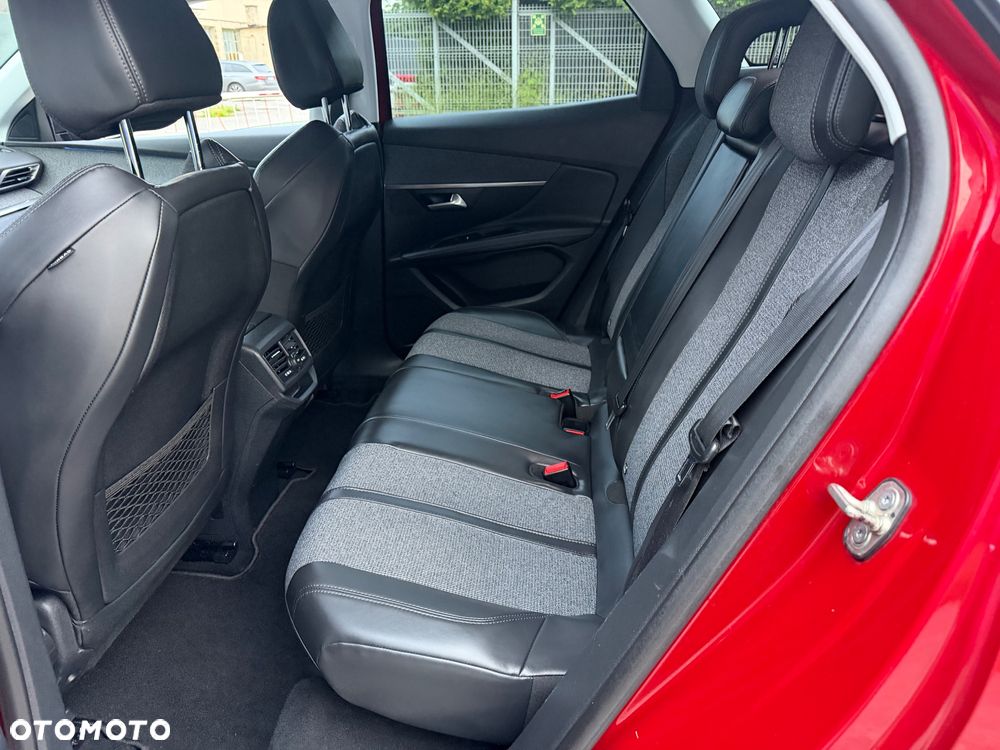 Peugeot 3008 - 19