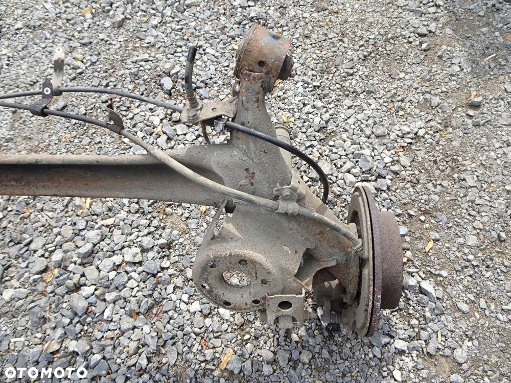 belka tył zawieszenie kpl. toyota verso 09-13 r. - 9