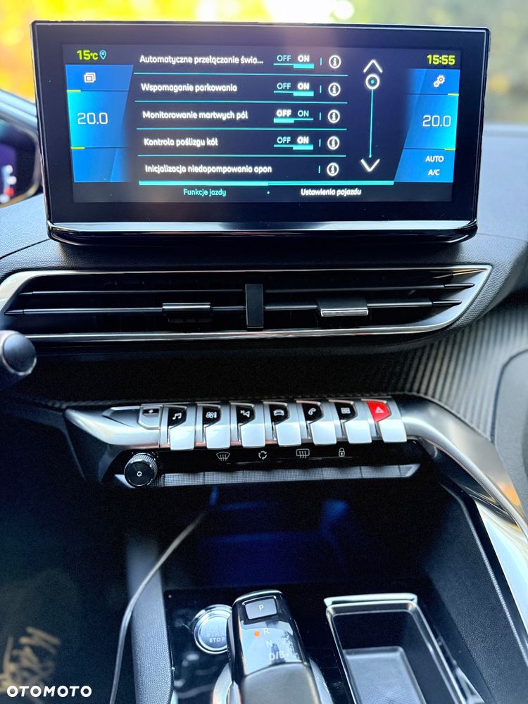 Peugeot 3008 1.6 PureTech Hybrid PHEV Allure Pack S&S EAT8 - 32