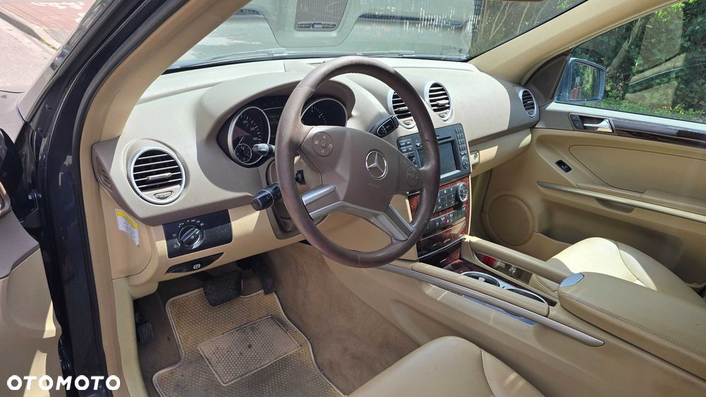 Mercedes-Benz ML - 3