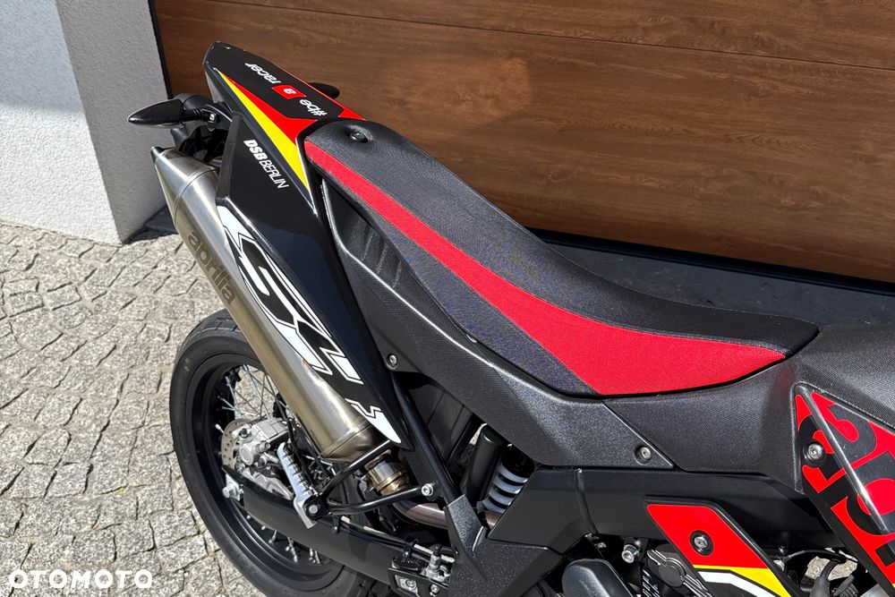 Aprilia SX - 11