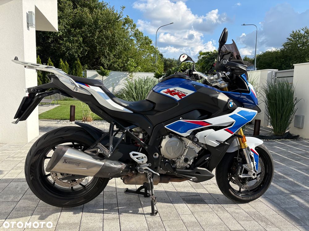 BMW XR - 2