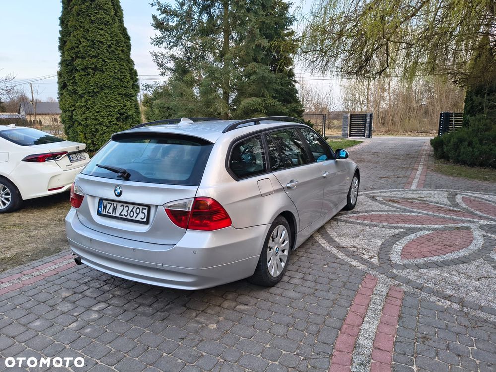 BMW Seria 3 - 14