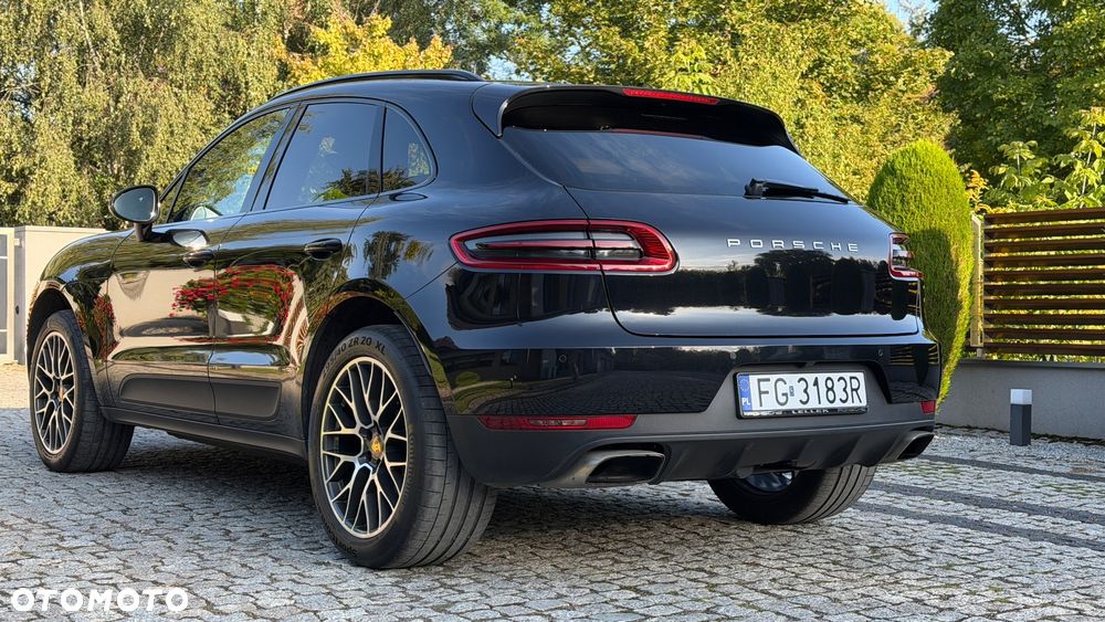 Porsche Macan Standard - 3