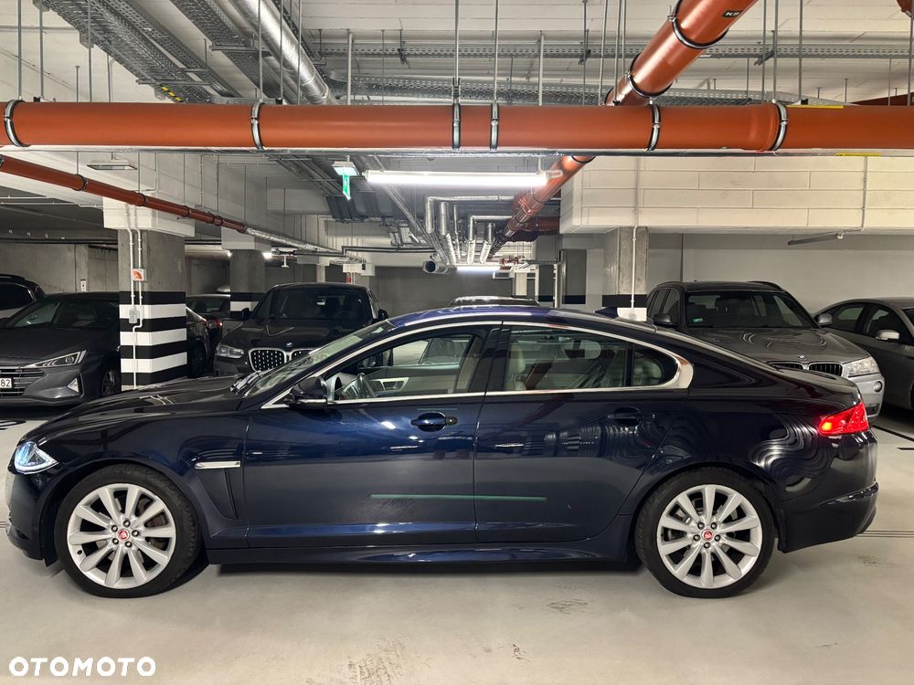 Jaguar Xf 2013 photo 3
