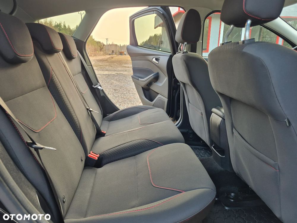 Ford Focus 1.5 EcoBoost STart-Stopp-System ST-LINE - 9