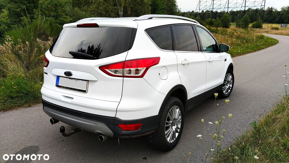 Ford Kuga 2.0 TDCi 4x4 Titanium - 4