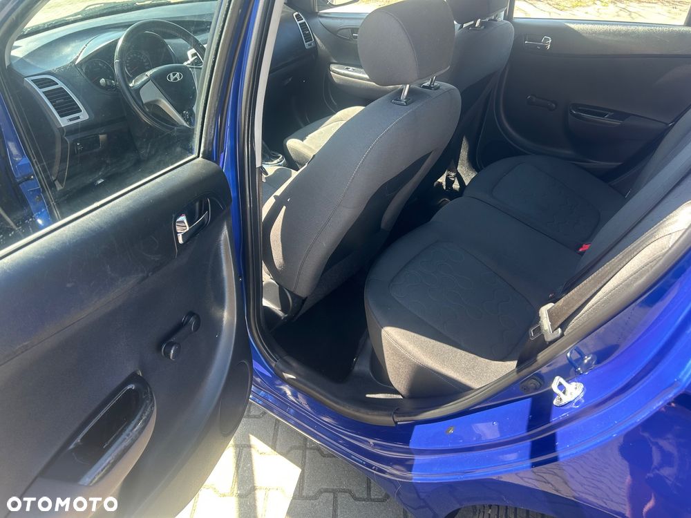 Hyundai i20 1.2 Edition 20 - 12