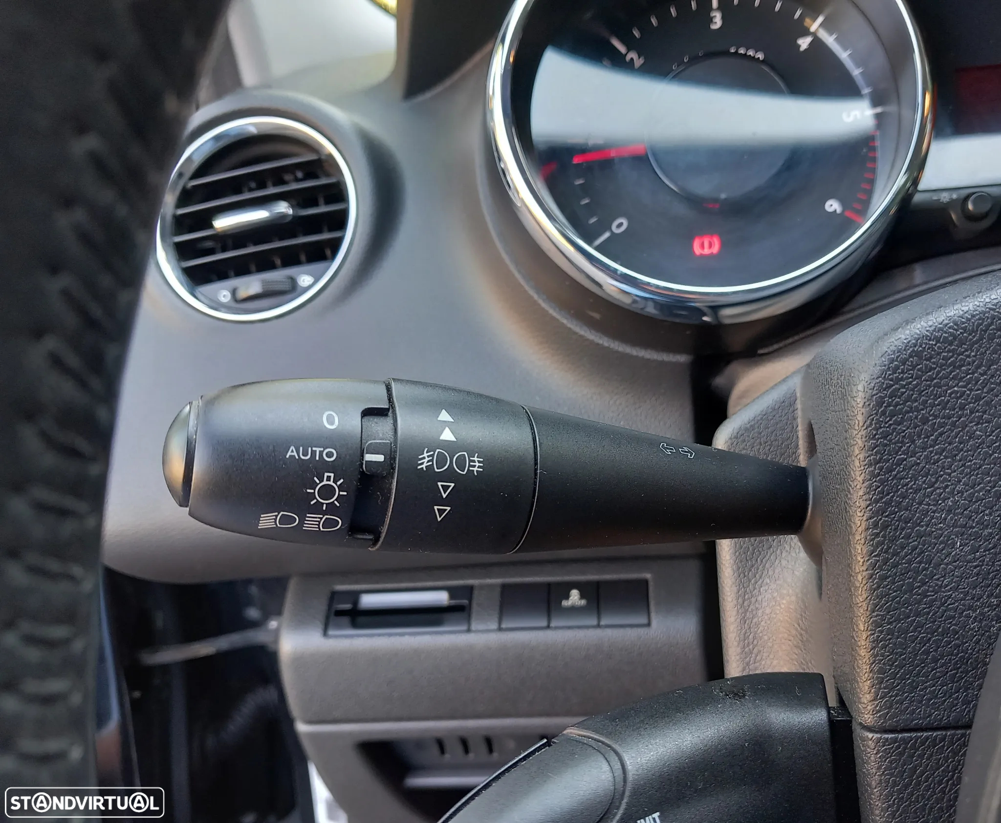 Peugeot 3008 1.6 HDi Active - 22