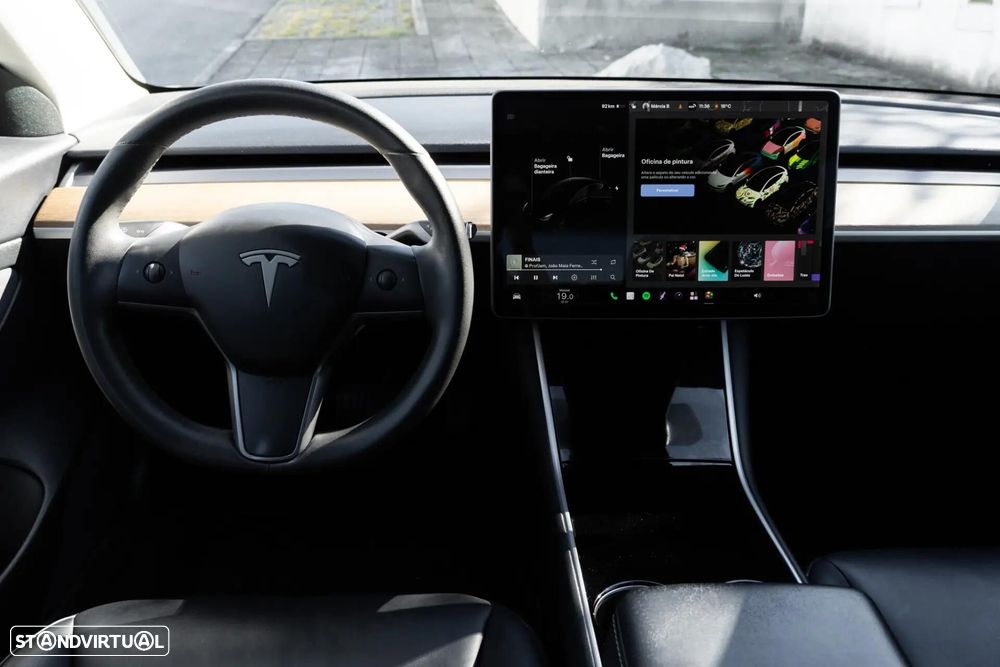 Tesla Model 3 Standard Range Plus RWD - 11