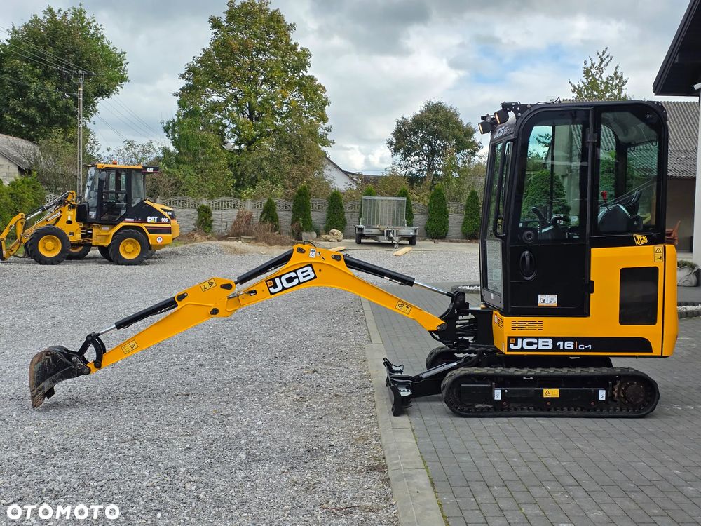 JCB JCB 16 C ful opcja najbogatsza jak nowa mini koparka sprowadzona 1 wł 8018 okazja 19 - 24