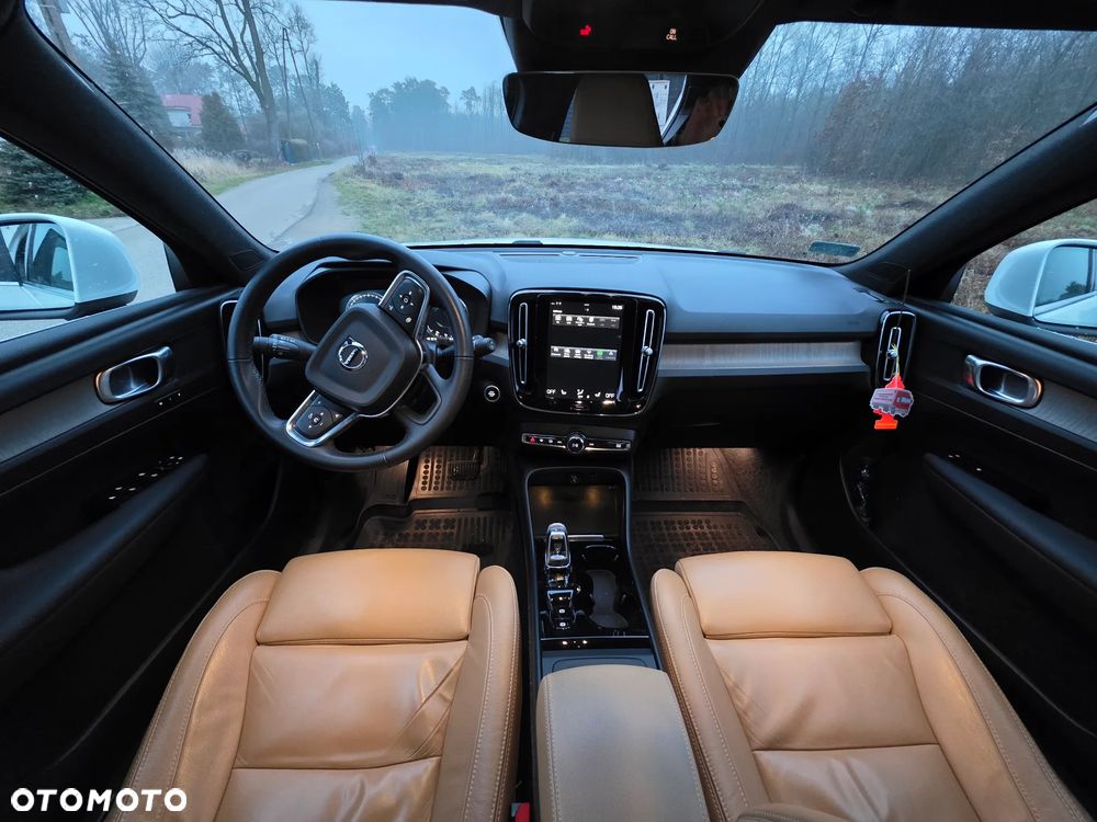 Volvo XC 40 T3 Inscription - 10