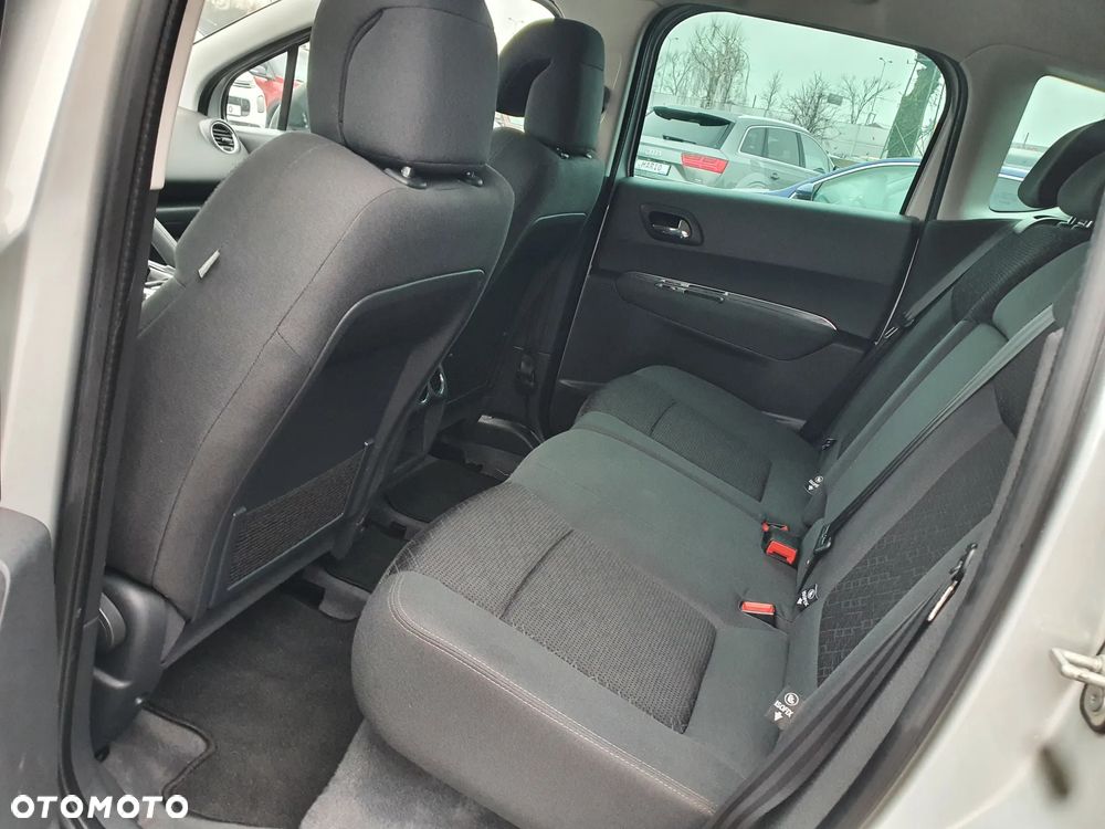 Peugeot 3008 120 VTi Active - 13