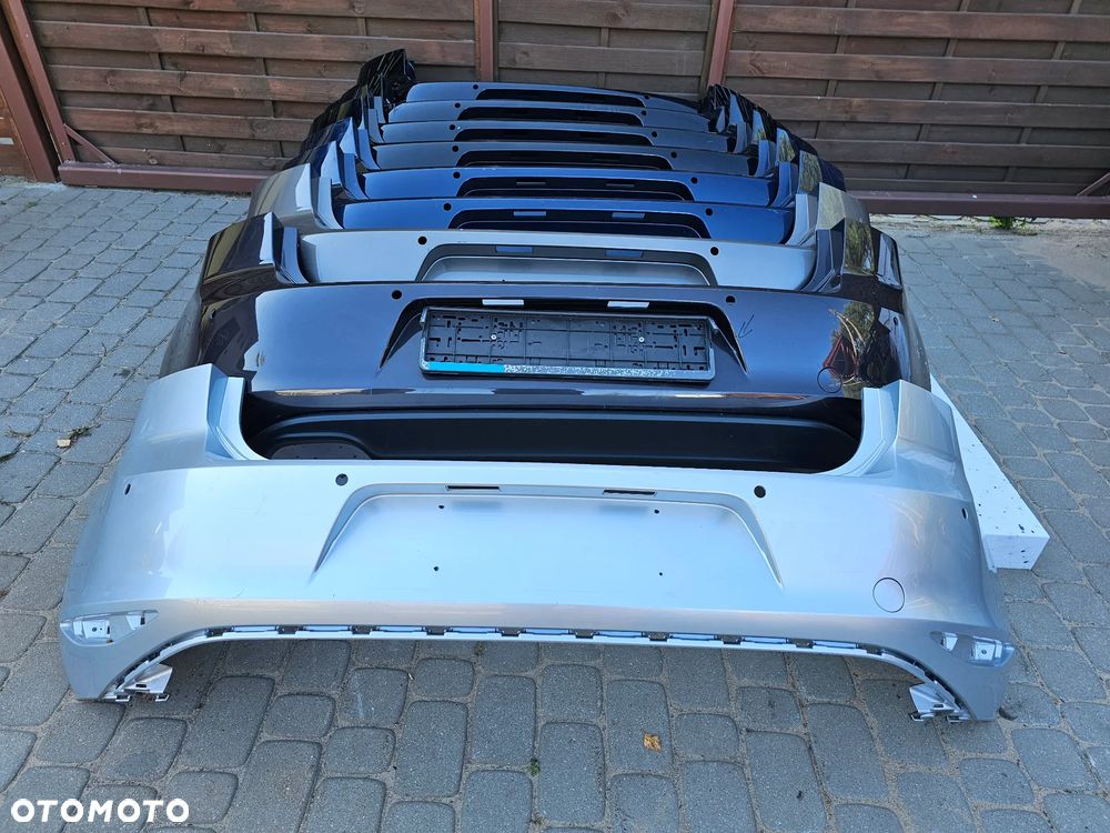 VW GOLF VII HB TYŁ 5G6807421 - 9