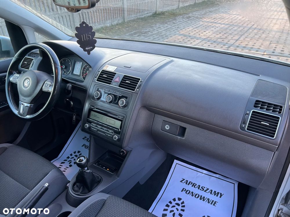 Volkswagen Touran 1.6 TDI DPF BlueMotion Technology Comfortline - 19