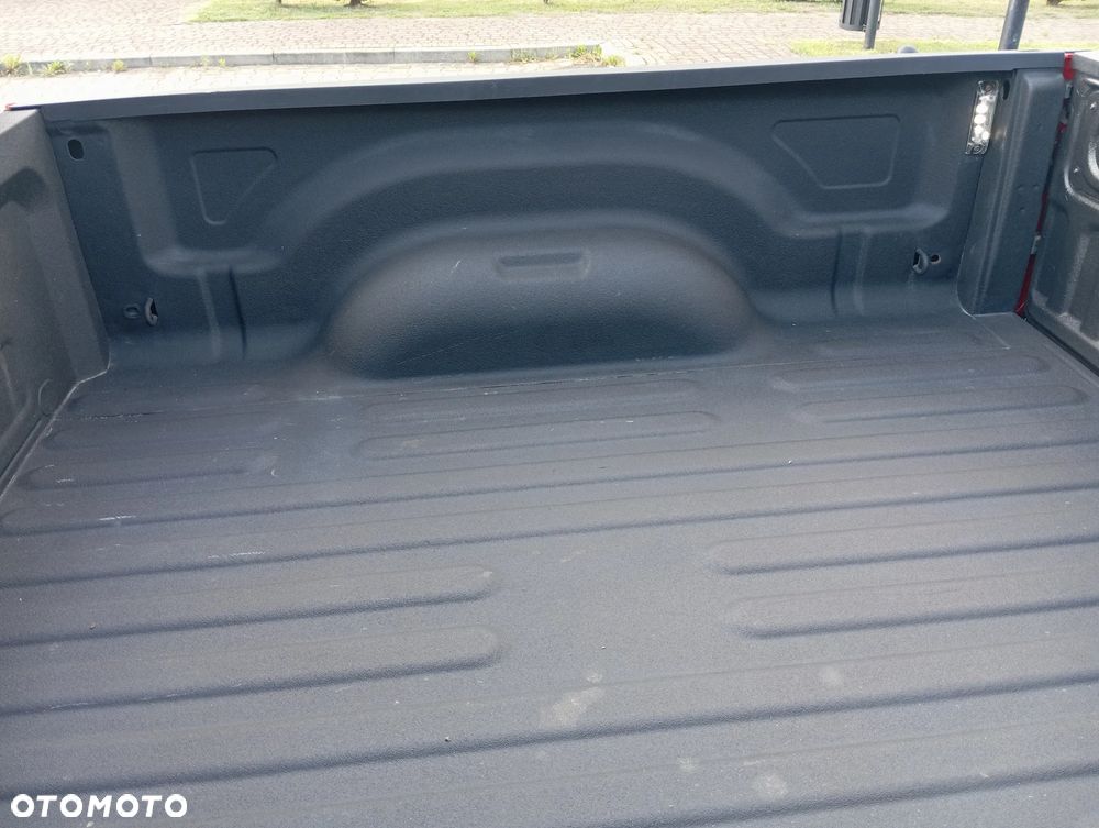 Dodge RAM 1500 5.7 4x4 - 24