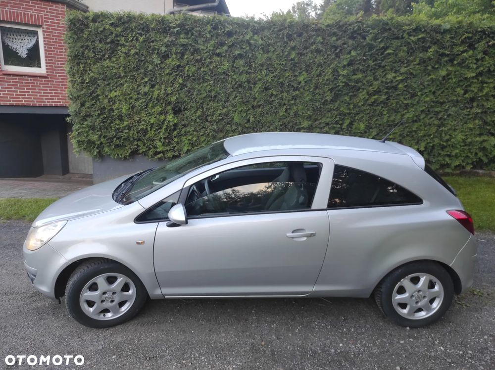 Opel Corsa 1.2 16V - 13
