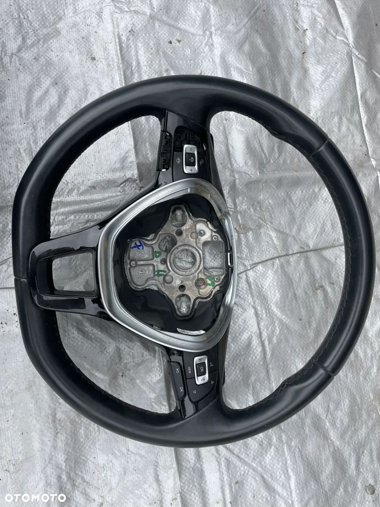 VW Passat B8  kierownica multifunkcja skóra DSG ŁADNA - 1