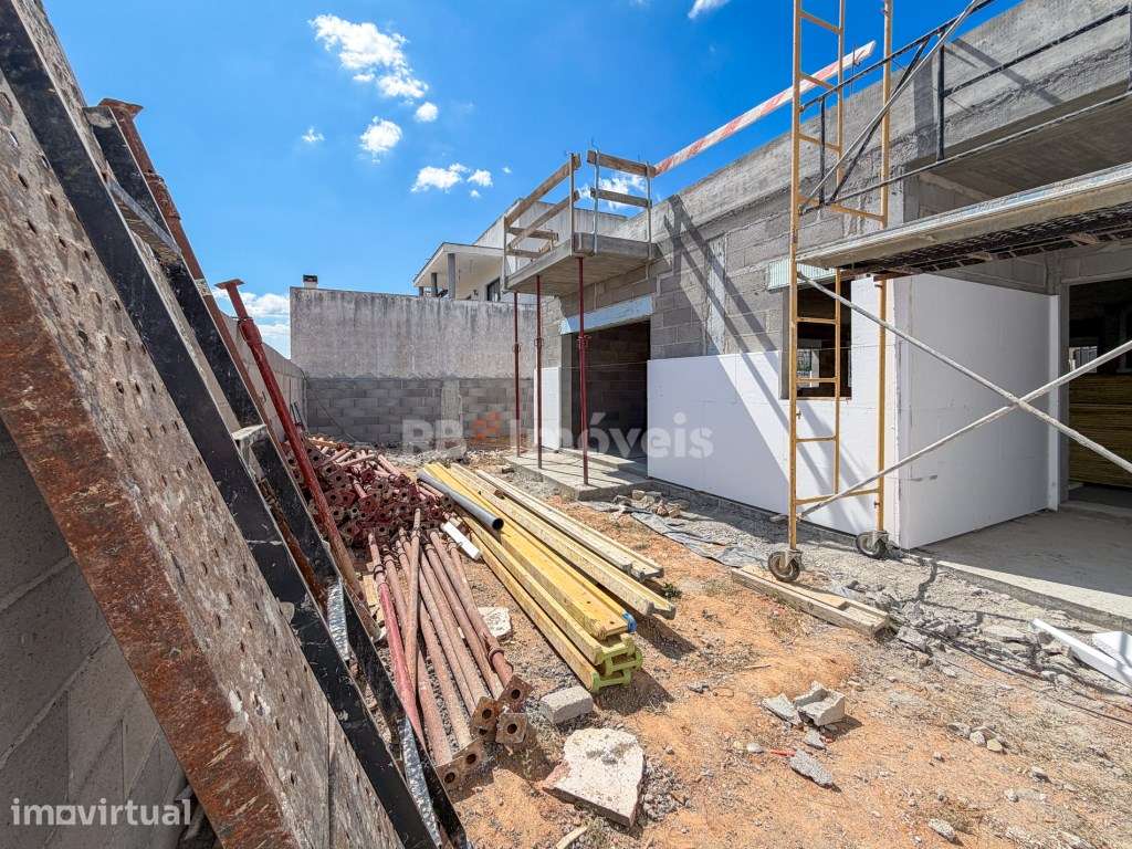 Moradia T3 Nova Construção c/ Garagem- Urbanização do Bonito, Entro... - Grande imagem: 3/20