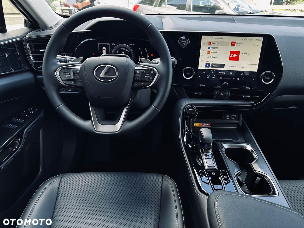 Lexus NX 350h Prestige 2WD - 24