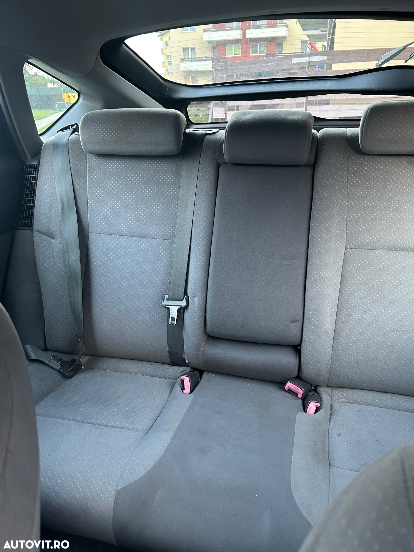 Toyota Prius - 5