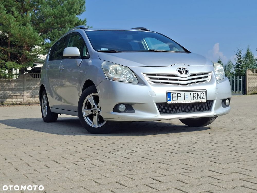 Toyota Verso 2.0 D-4D Sol plus - 1