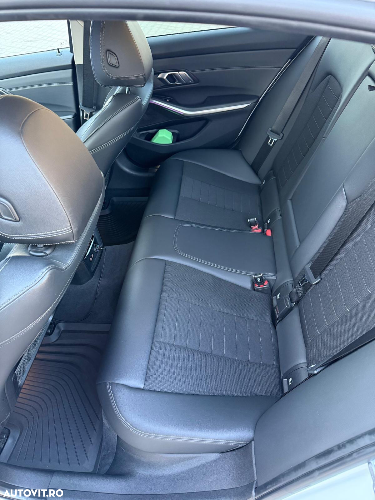 BMW Seria 3 320d AT MHEV - 9