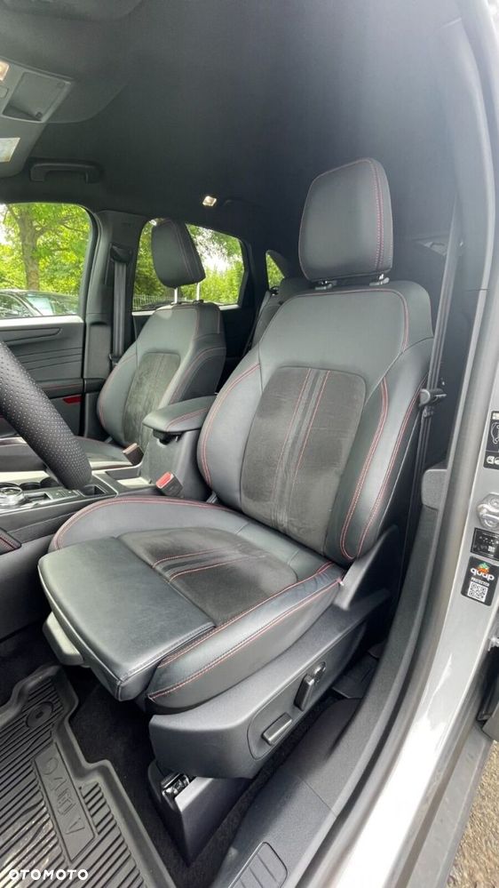 Ford Kuga - 9