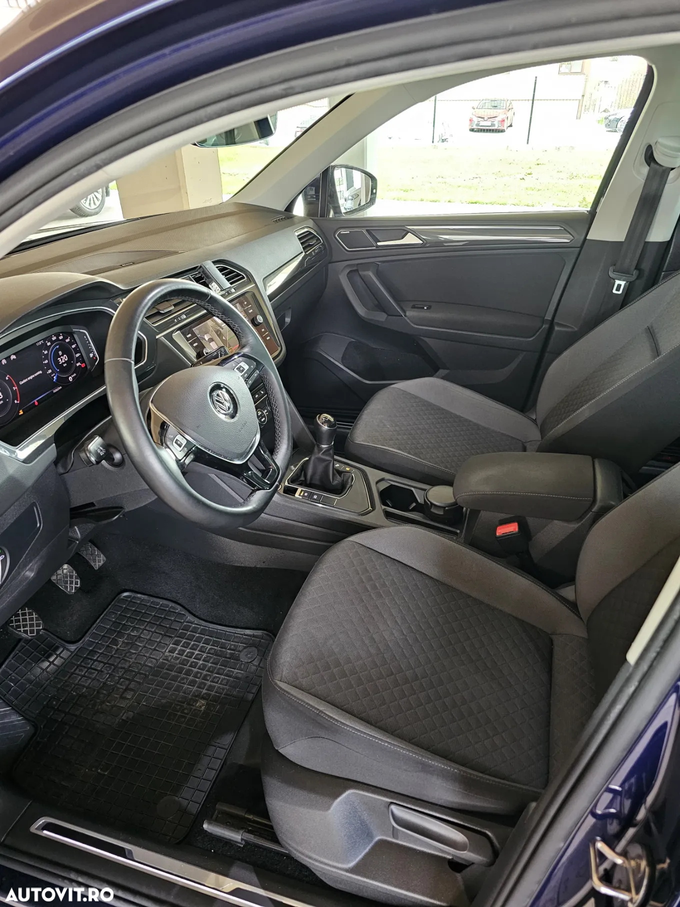 Volkswagen Tiguan 1.5 TSI ACT Comfortline - 7