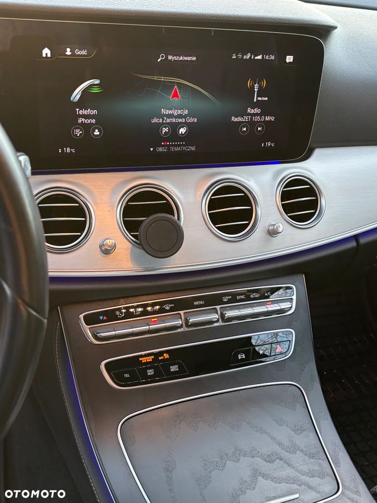Mercedes-Benz Klasa E 220 d 4-Matic - 5