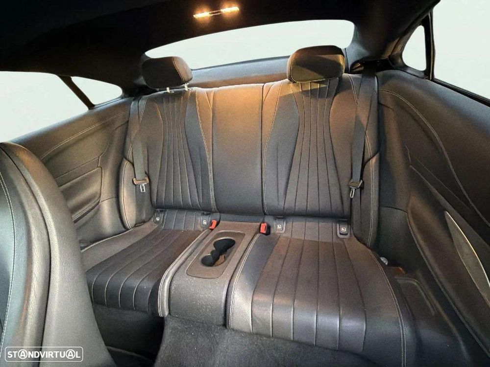 Mercedes-Benz E 220 d AMG Line - 10