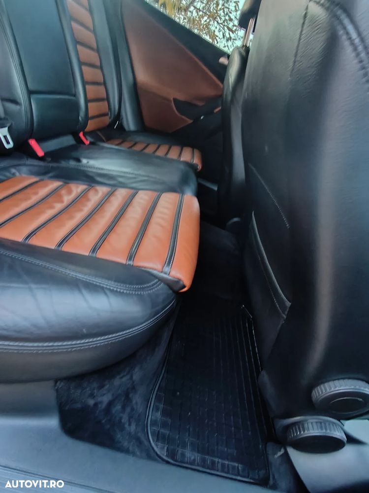 Volkswagen Passat ver-variant-2-0-tdi-bluemotion-technology-r--line - 23