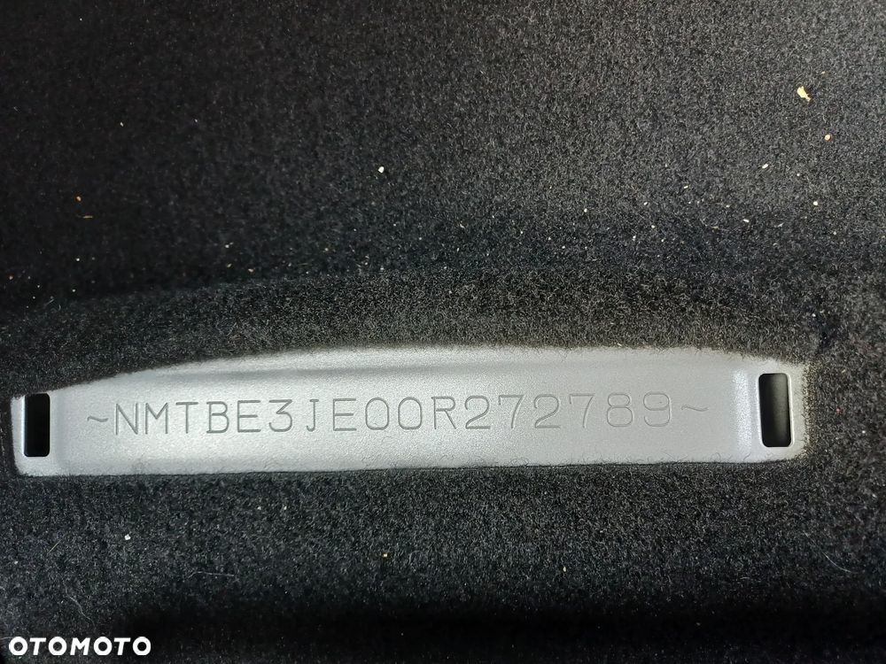 Toyota Corolla 1.6 Prestige - 3