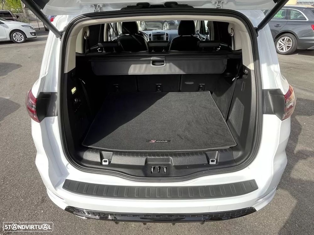 Ford S-Max 2.0 TDCi Titanium - 57