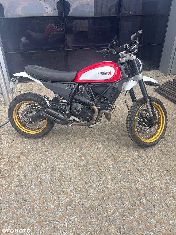 Ducati Scrambler - 1