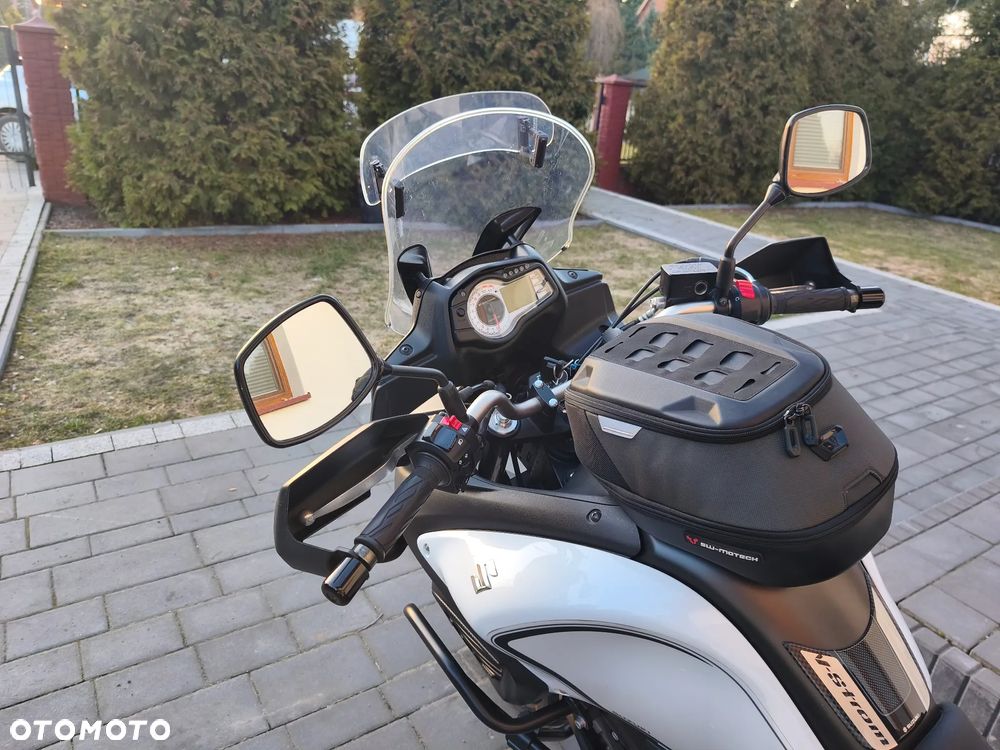Suzuki V-STROM - 16