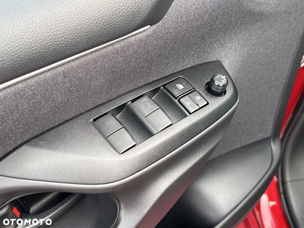 Toyota Yaris Hybrid 1.5 Comfort - 23