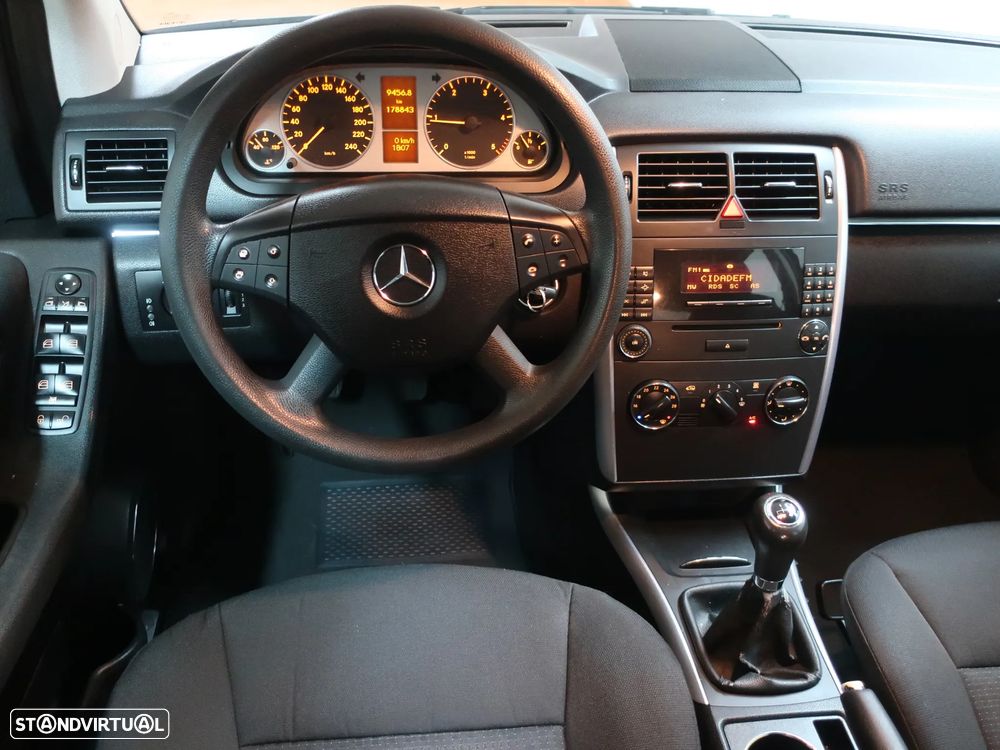Mercedes-Benz B 180 CDi - 19