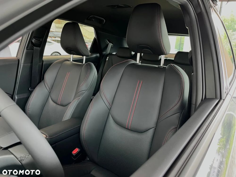 Lexus LBX 1.5 Hybrid - 3