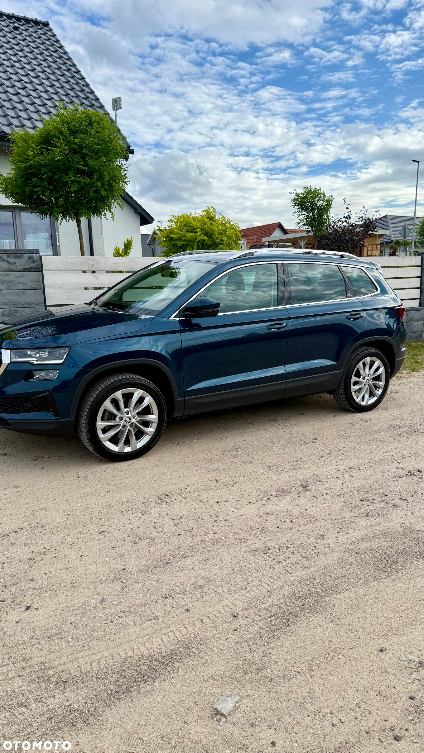 Skoda Karoq 1.5 TSI ACT 4x2 Style DSG - 4