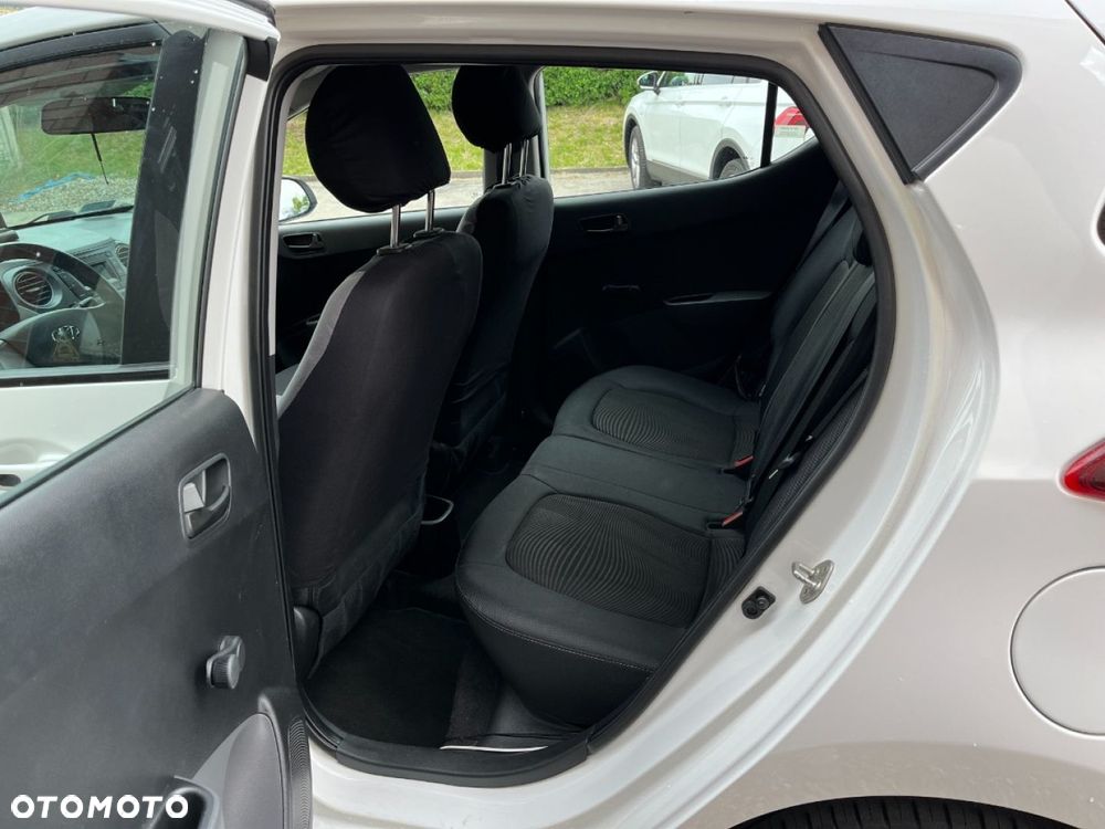 Hyundai i10 - 19