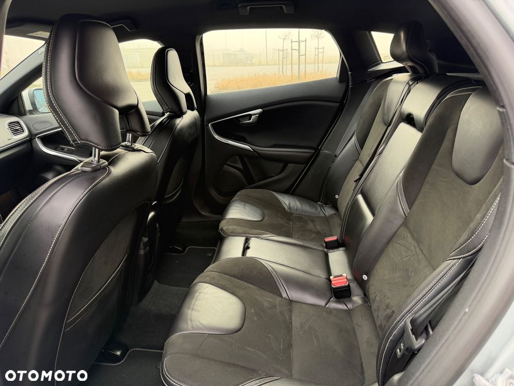 Volvo V40 D2 RDesign - 17