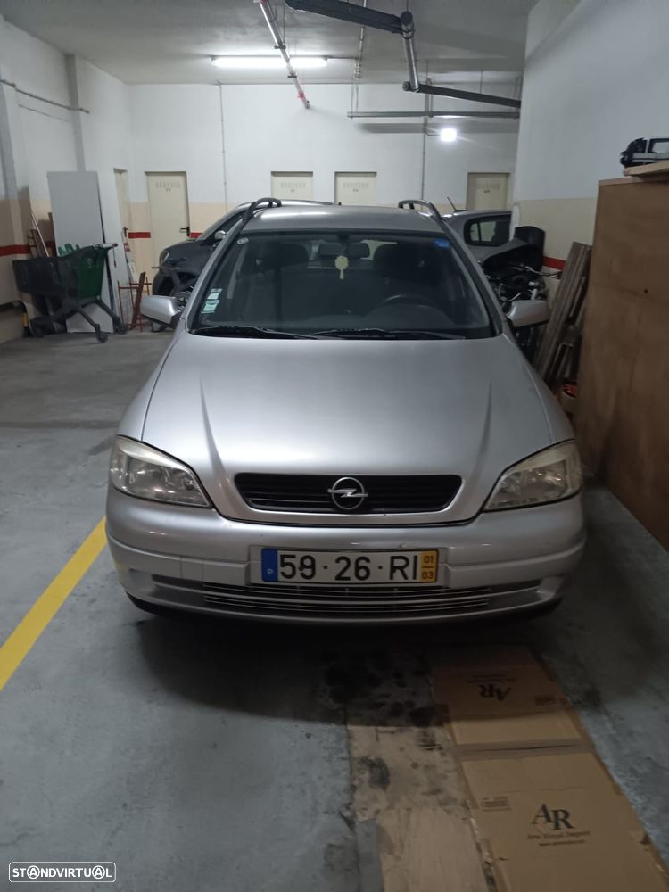 Opel Astra Caravan - 1