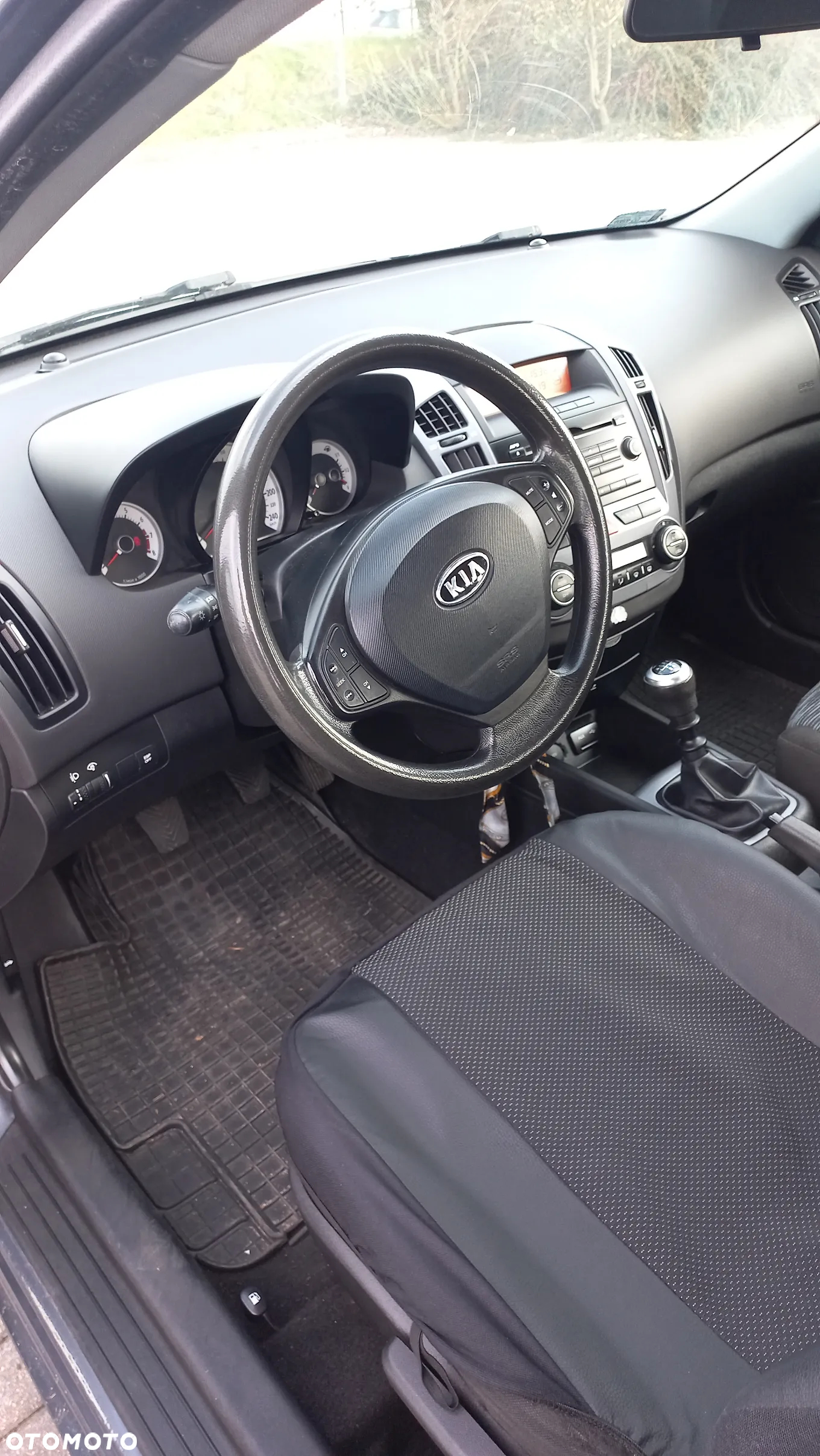 Kia Ceed Cee'd 1.6 Comfort + - 5