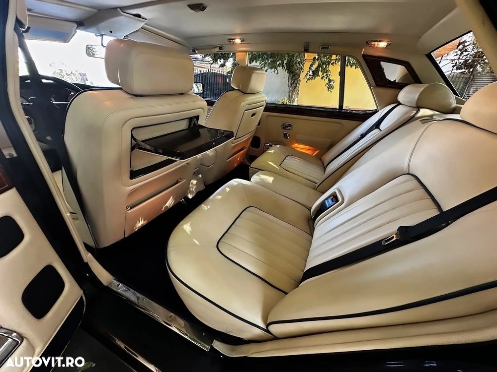 Rolls-Royce Silver Spur - 8
