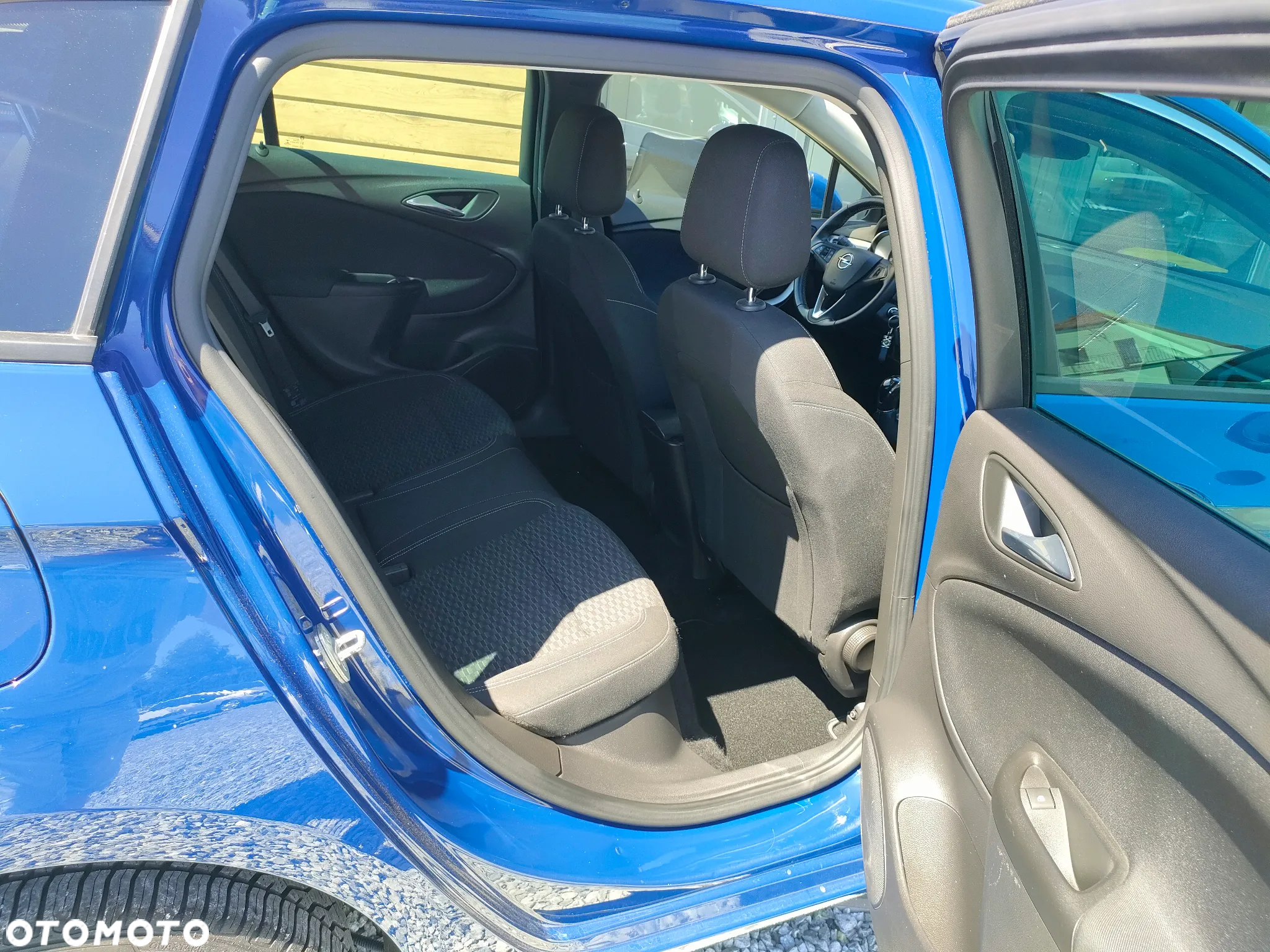 Opel Astra 1.6 D (CDTI) Start/Stop Innovation - 24