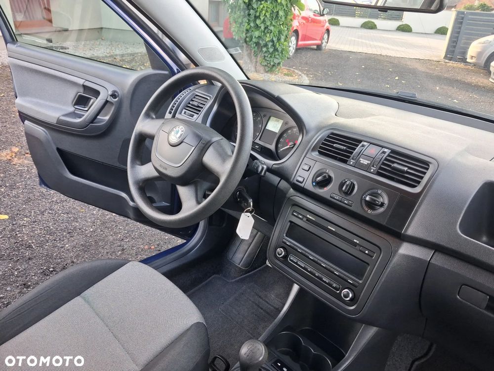 Skoda Fabia 1.2 HTP Active - 10