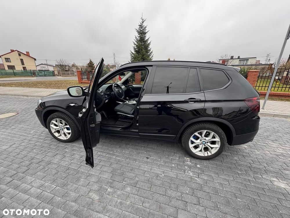 BMW X3 xDrive28i - 12
